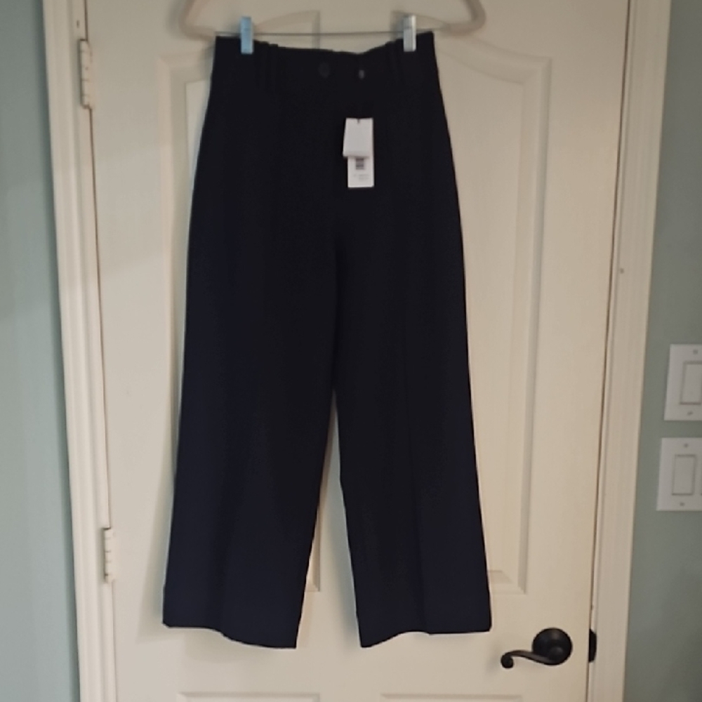 Elie Tahari Navy Pleated Trousers